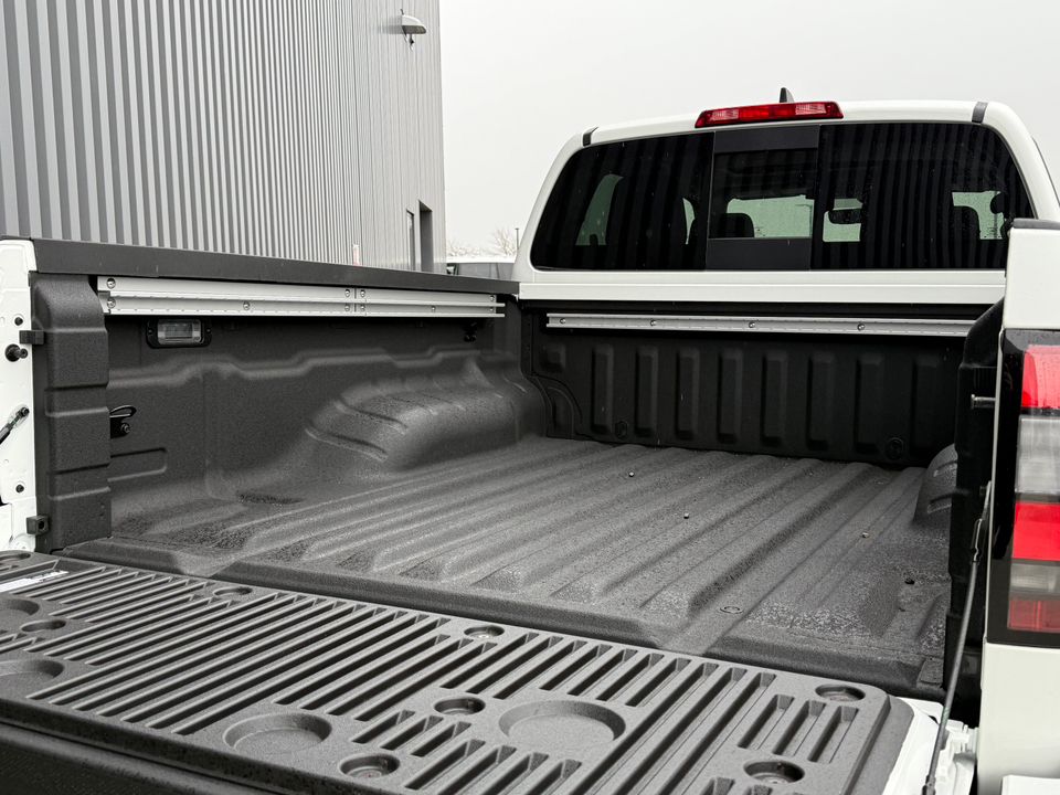 2025 Nissan Frontier
