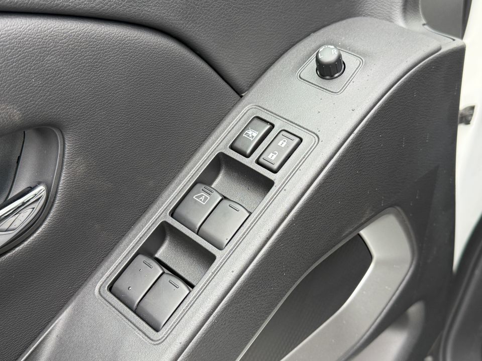 2025 Nissan Frontier