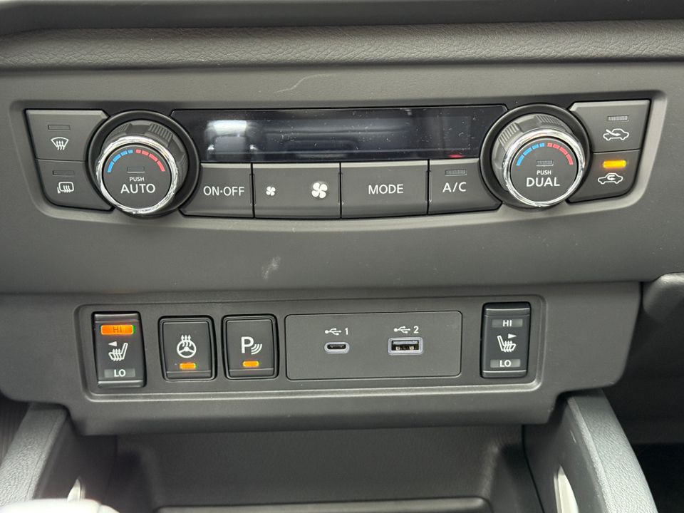 2025 Nissan Frontier