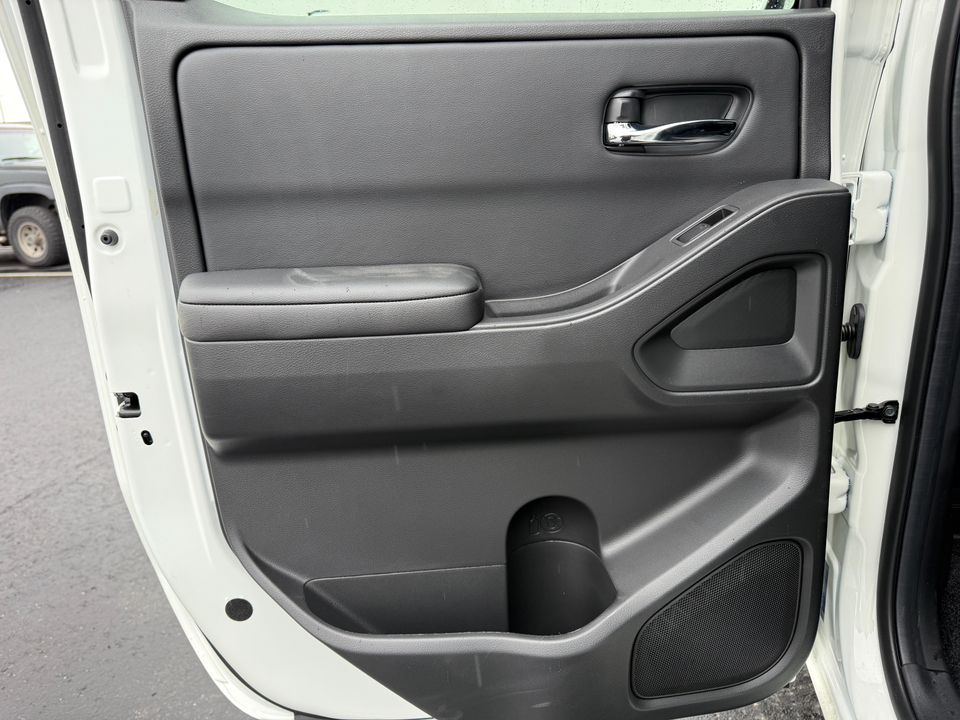 2025 Nissan Frontier