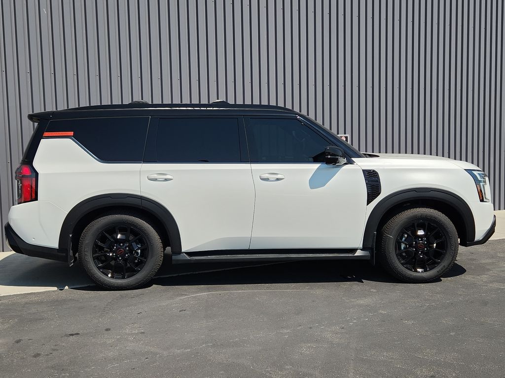 2025 Nissan Armada