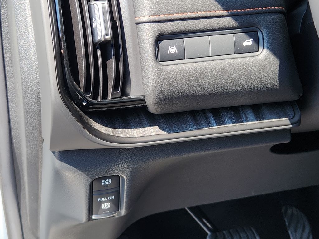 2025 Nissan Armada