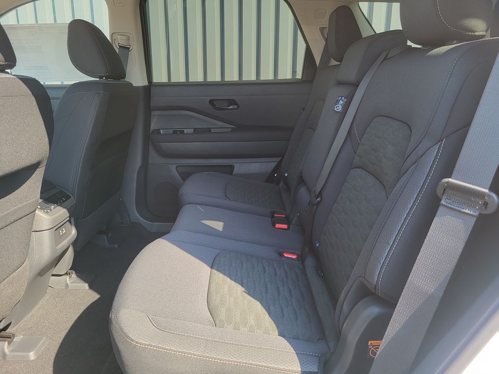 2025 Nissan Pathfinder