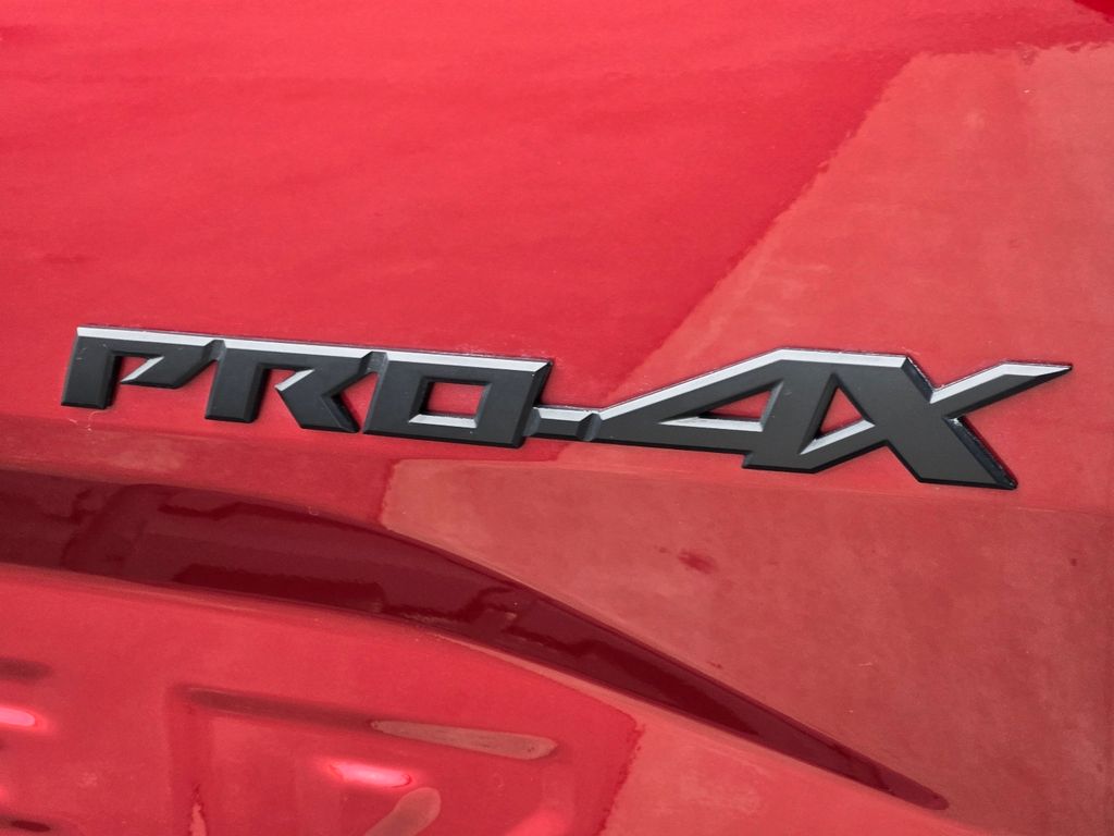 2024 Nissan Frontier