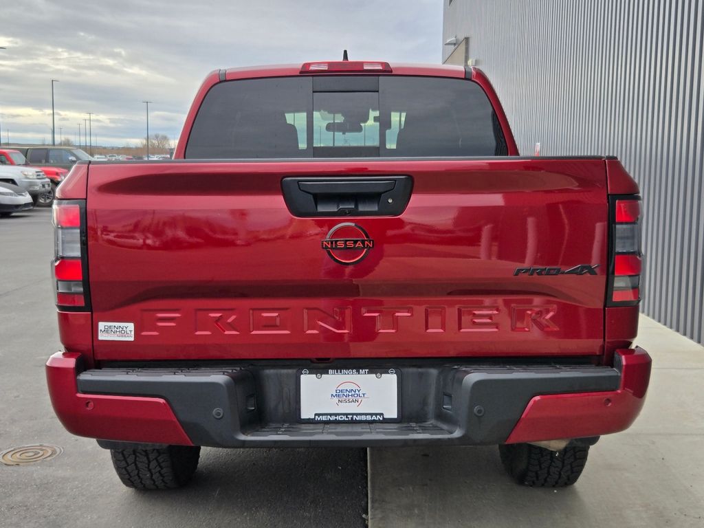 2024 Nissan Frontier