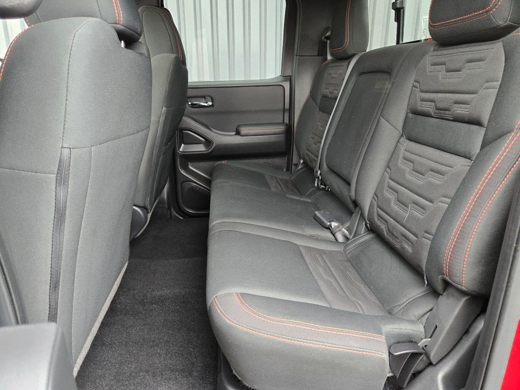 2024 Nissan Frontier