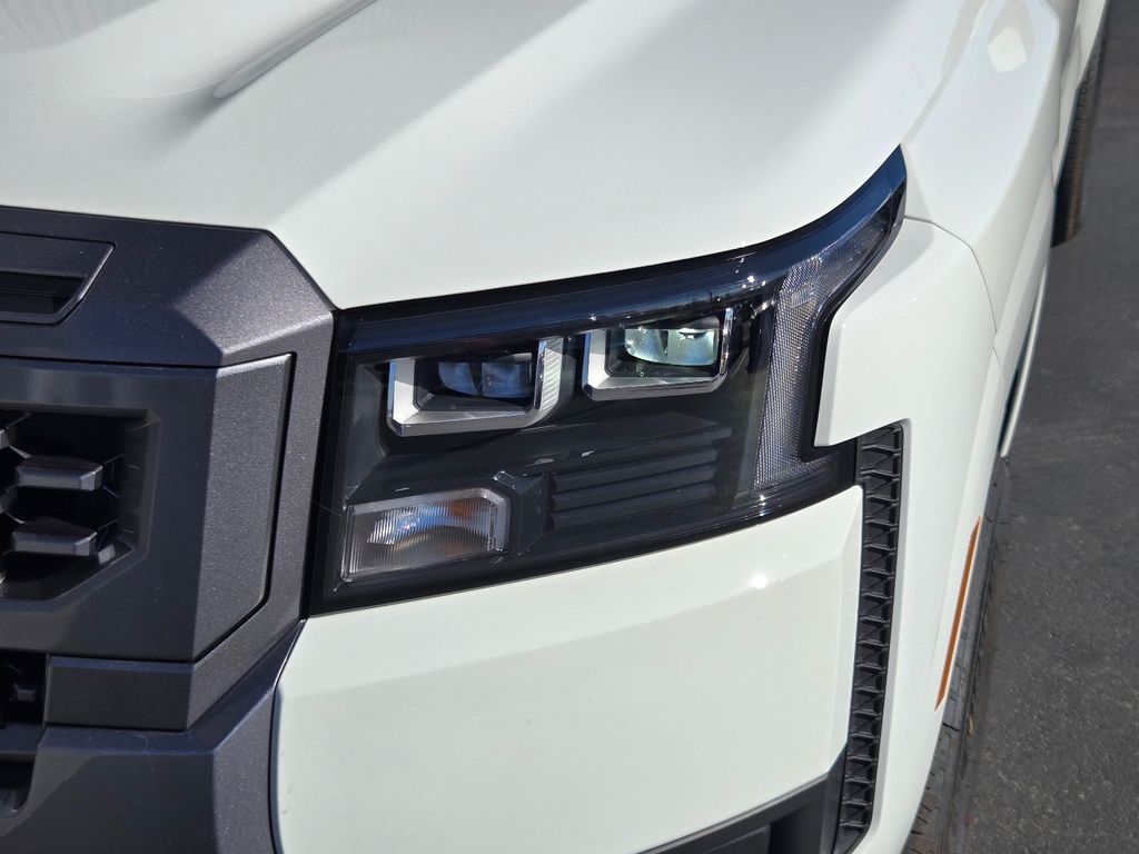 2026 Nissan Frontier