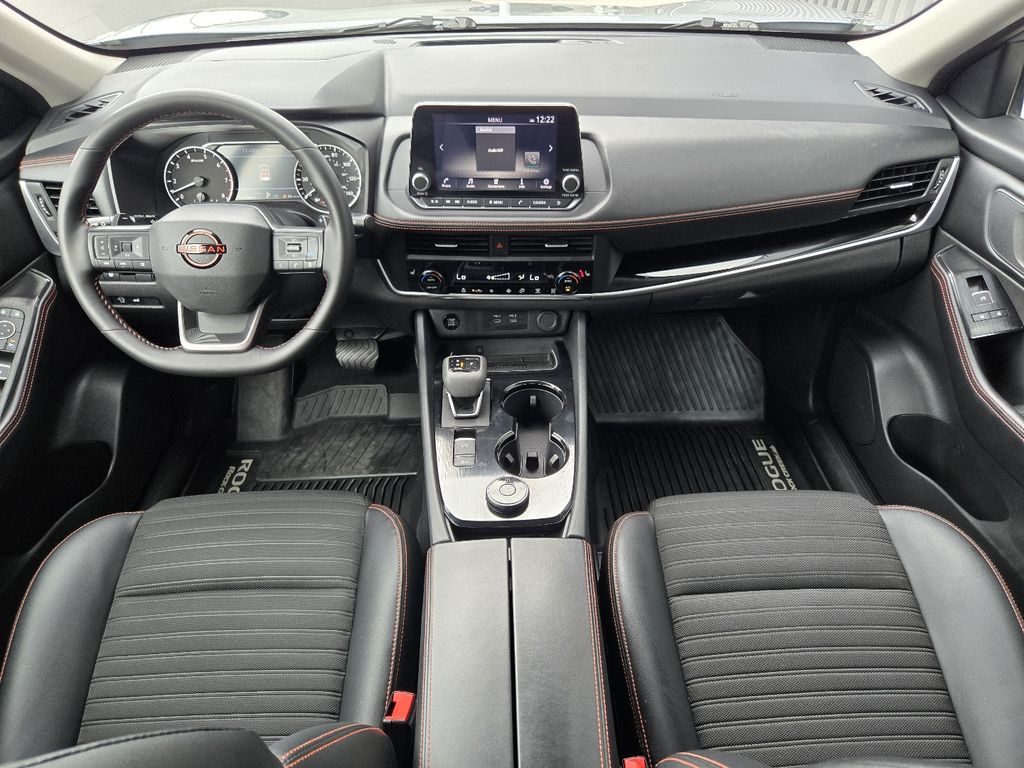 2025 Nissan Rogue