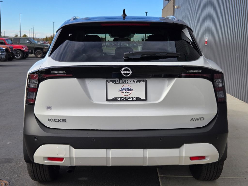 2026 Nissan Kicks