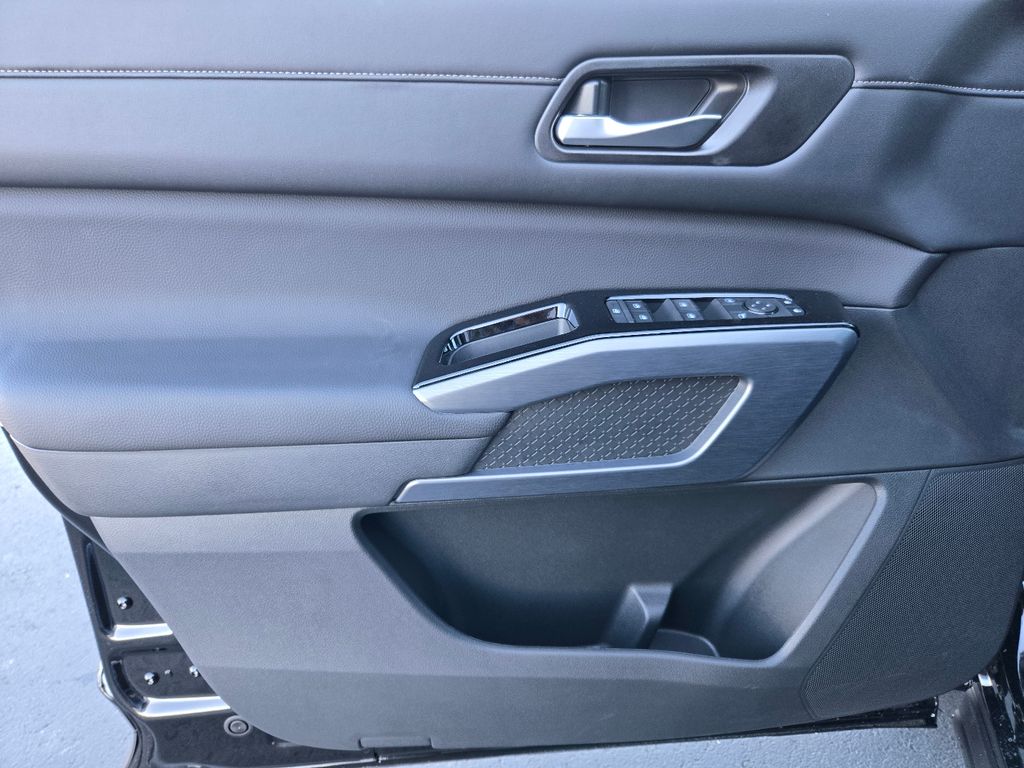 2025 Nissan Pathfinder