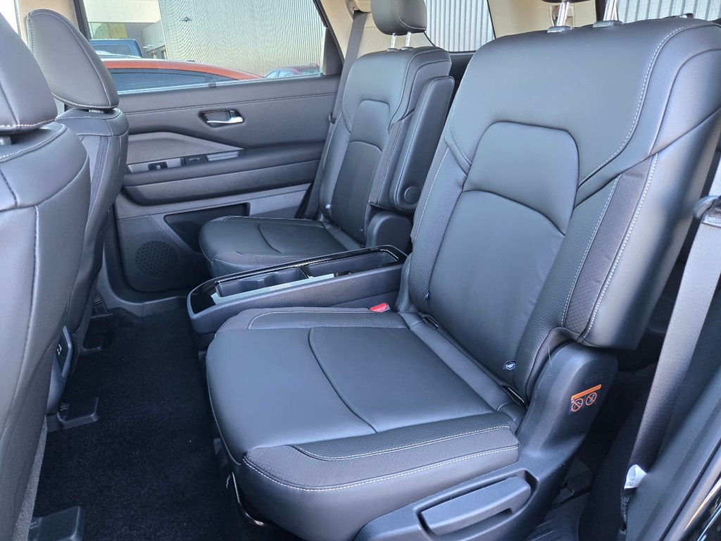 2025 Nissan Pathfinder