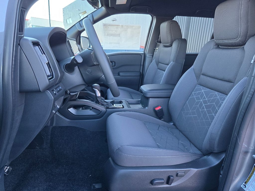 2026 Nissan Frontier