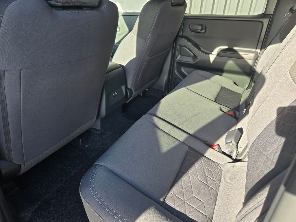 2026 Nissan Frontier