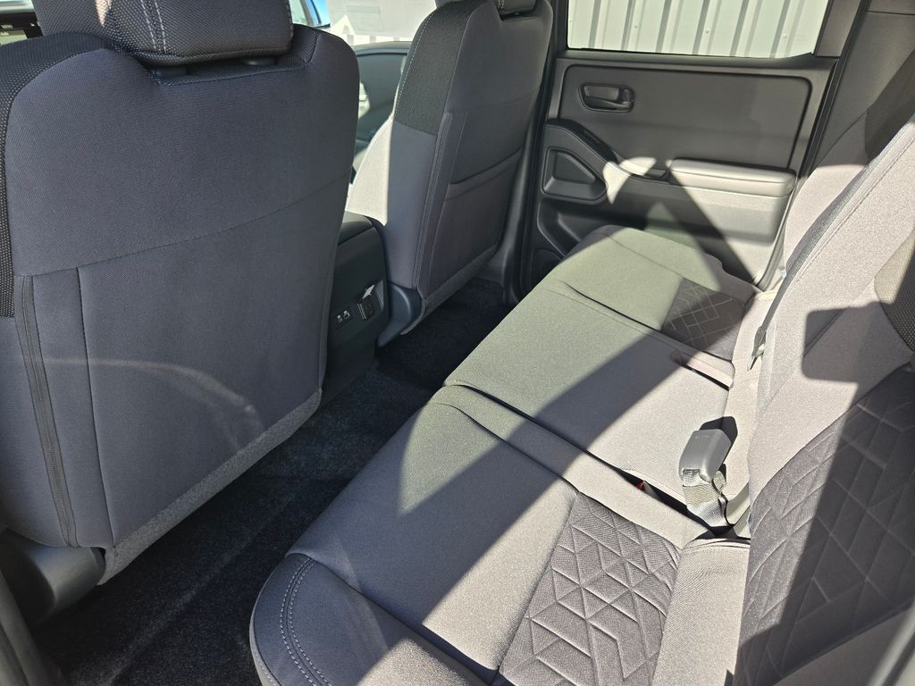 2026 Nissan Frontier