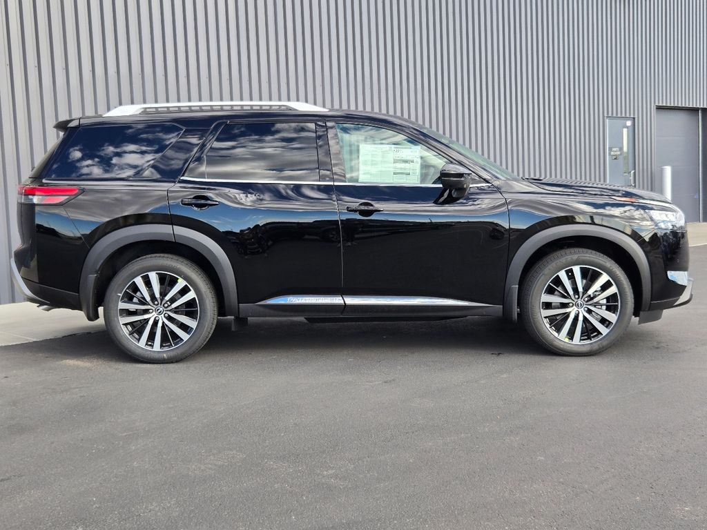 2025 Nissan Pathfinder