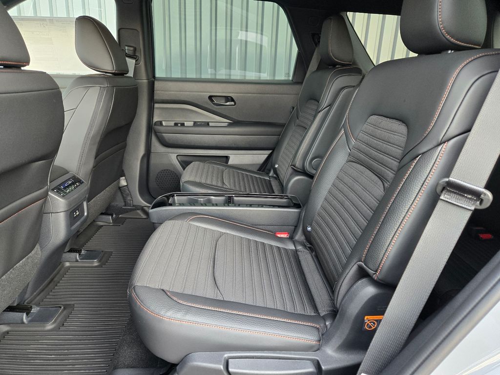 2025 Nissan Pathfinder