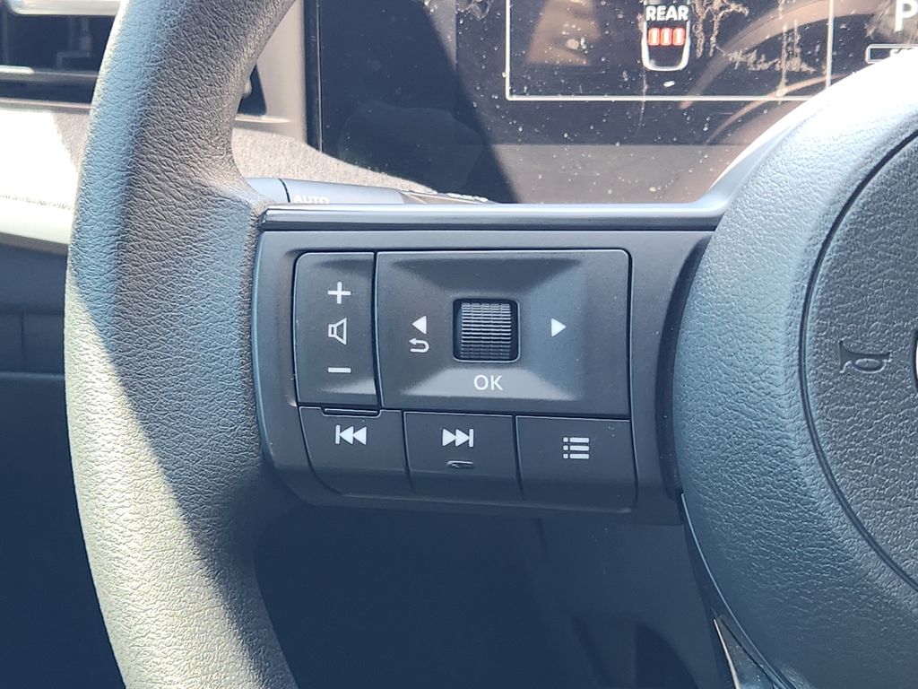 2025 Nissan Kicks