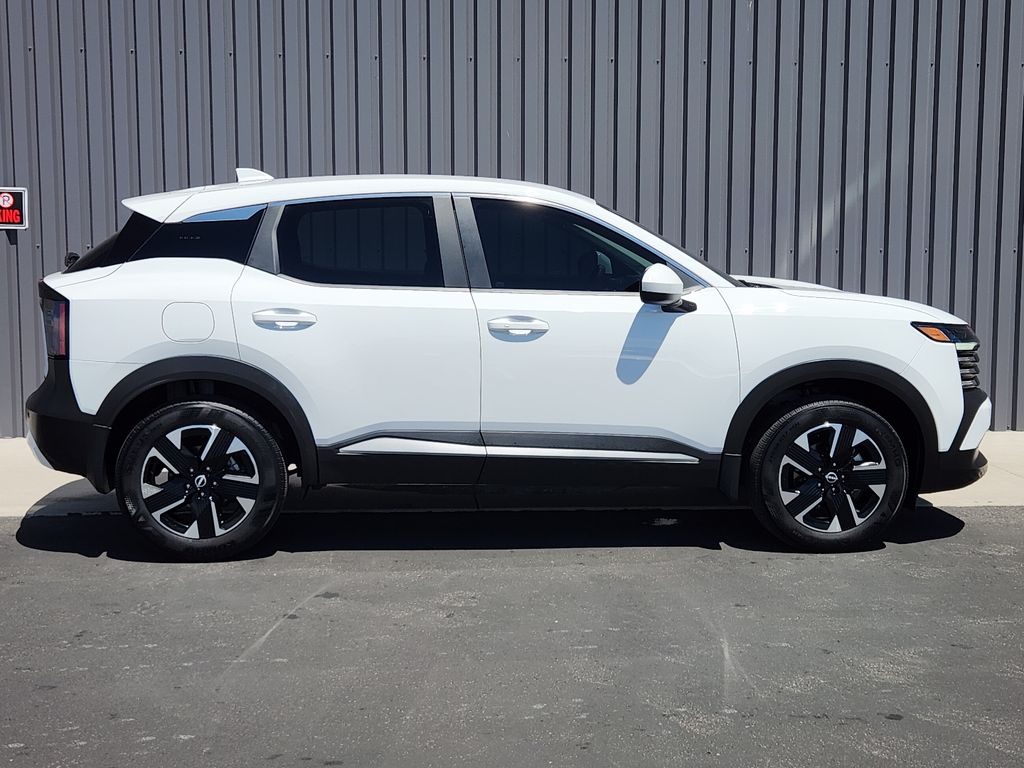 2025 Nissan Kicks