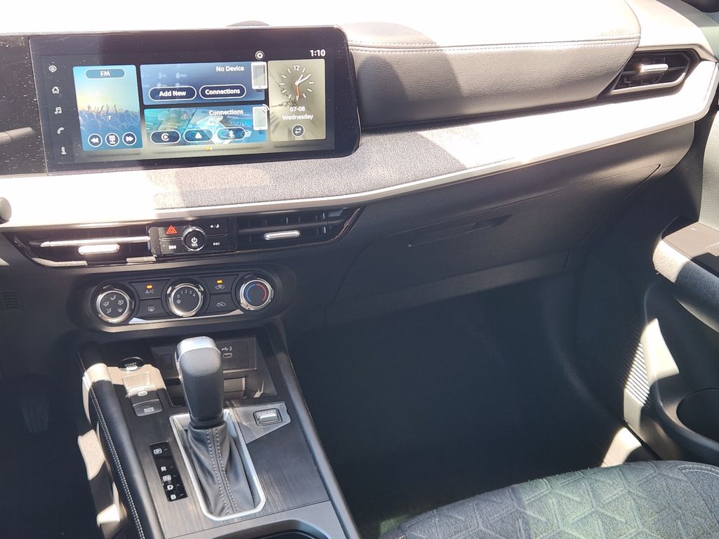 2025 Nissan Kicks