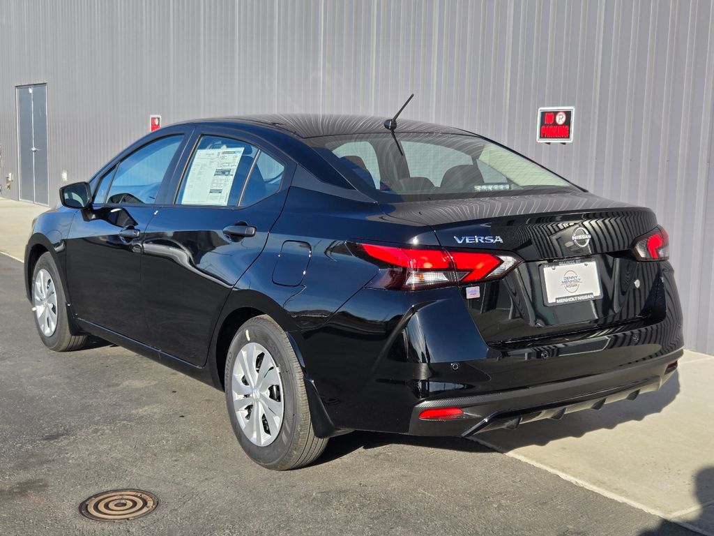2025 Nissan Versa