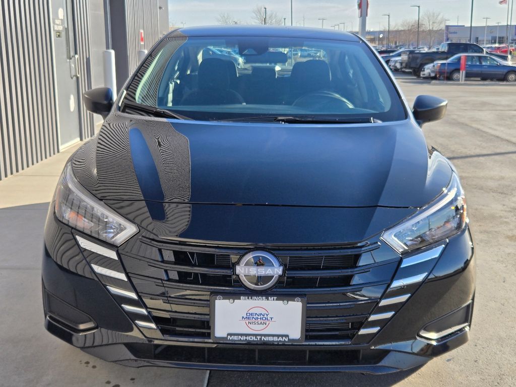 2025 Nissan Versa
