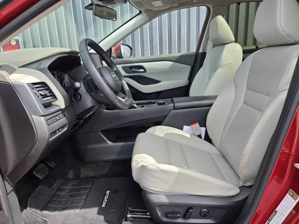 2024 Nissan Rogue
