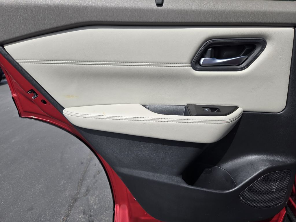 2024 Nissan Rogue