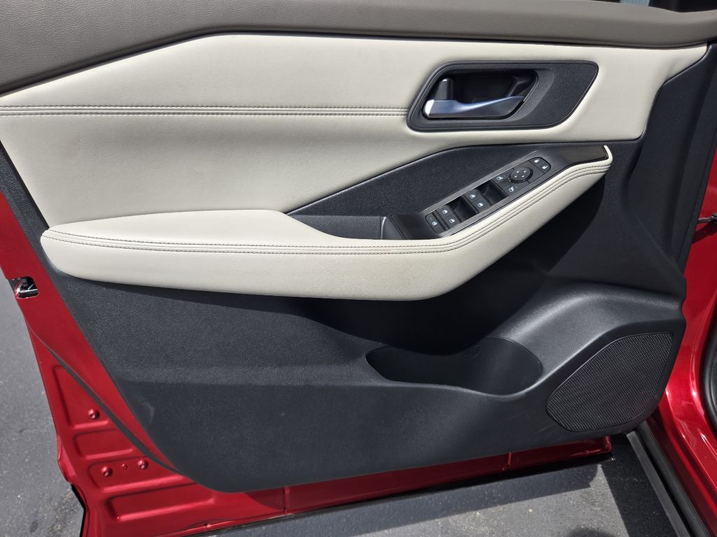 2024 Nissan Rogue