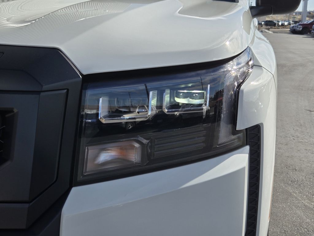 2026 Nissan Frontier