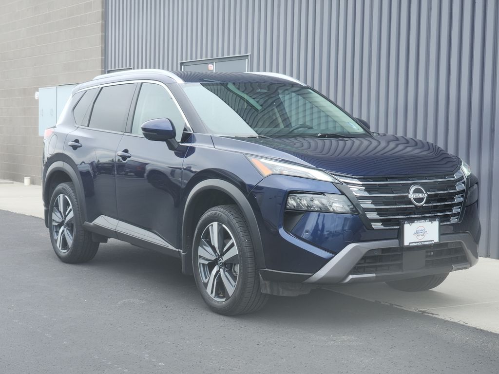 Used 2024 Nissan Rogue SL SUVs