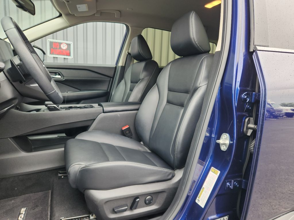 2024 Nissan Rogue
