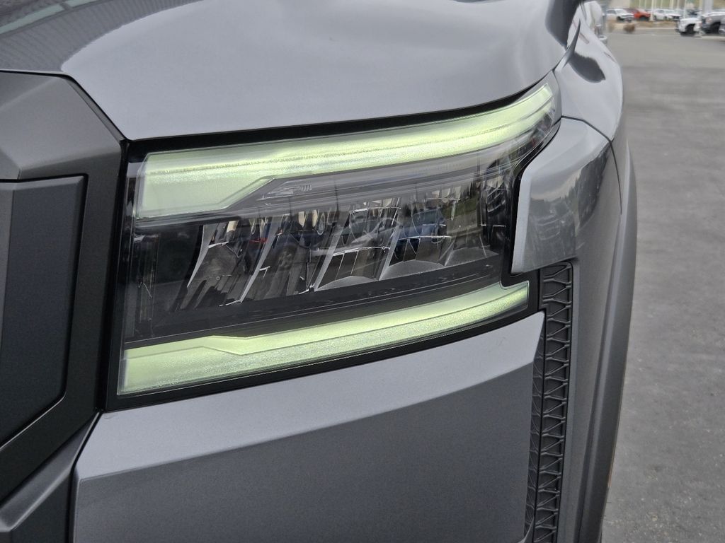 2026 Nissan Frontier