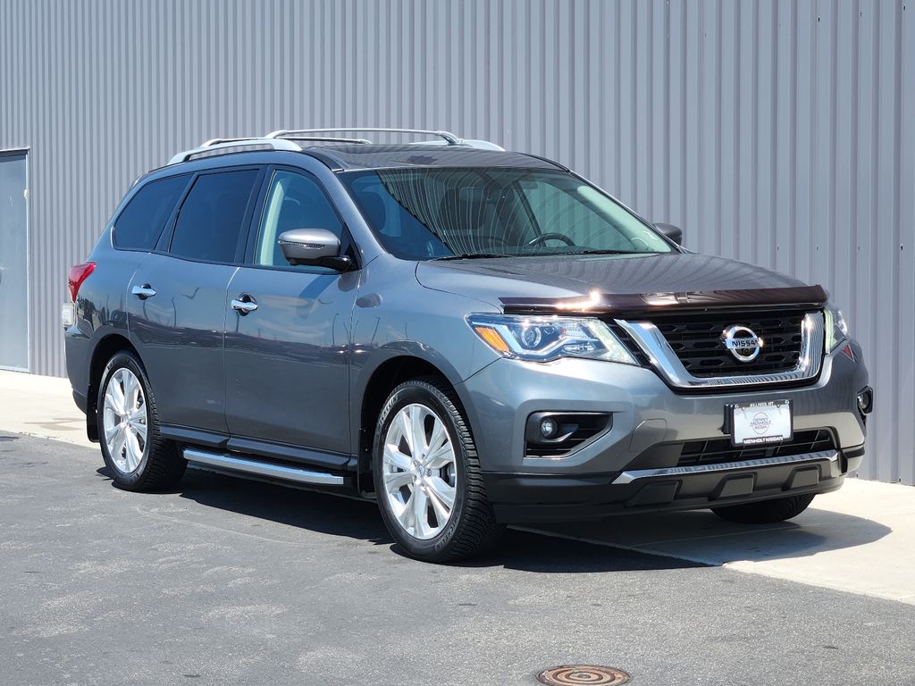 Used 2019 Nissan Pathfinder SL SUVs