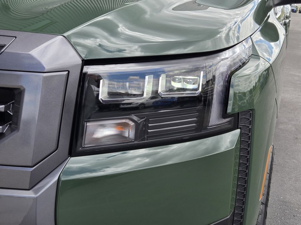 2026 Nissan Frontier