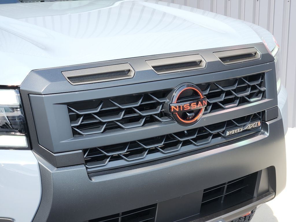 2026 Nissan Frontier