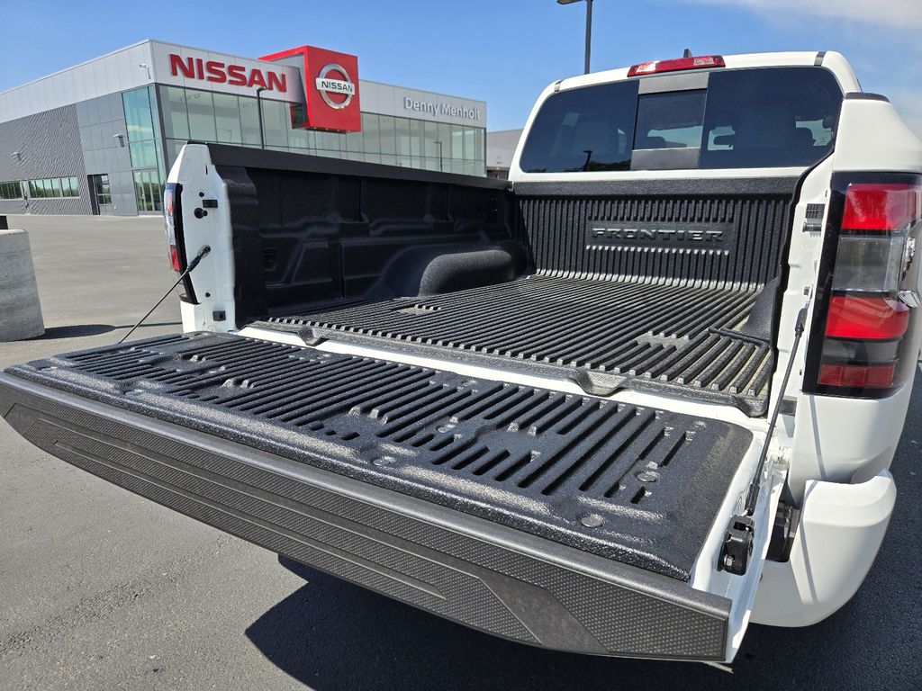 2026 Nissan Frontier