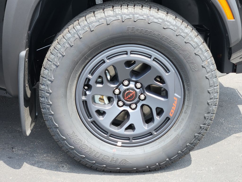2026 Nissan Frontier