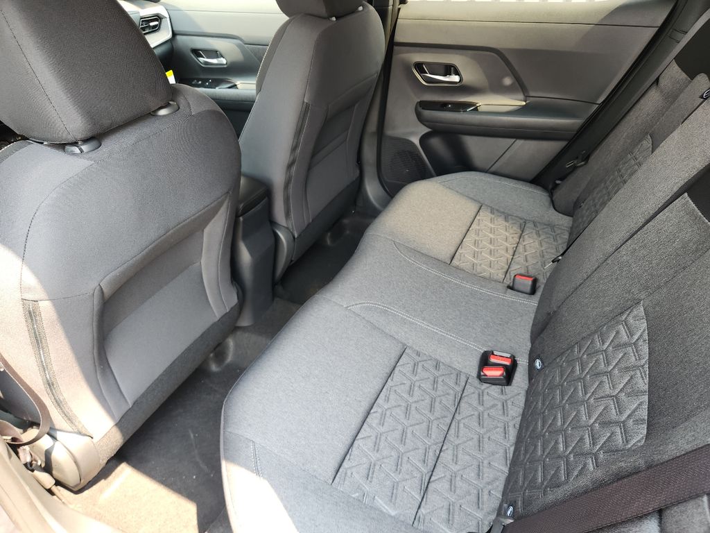 2026 Nissan Kicks