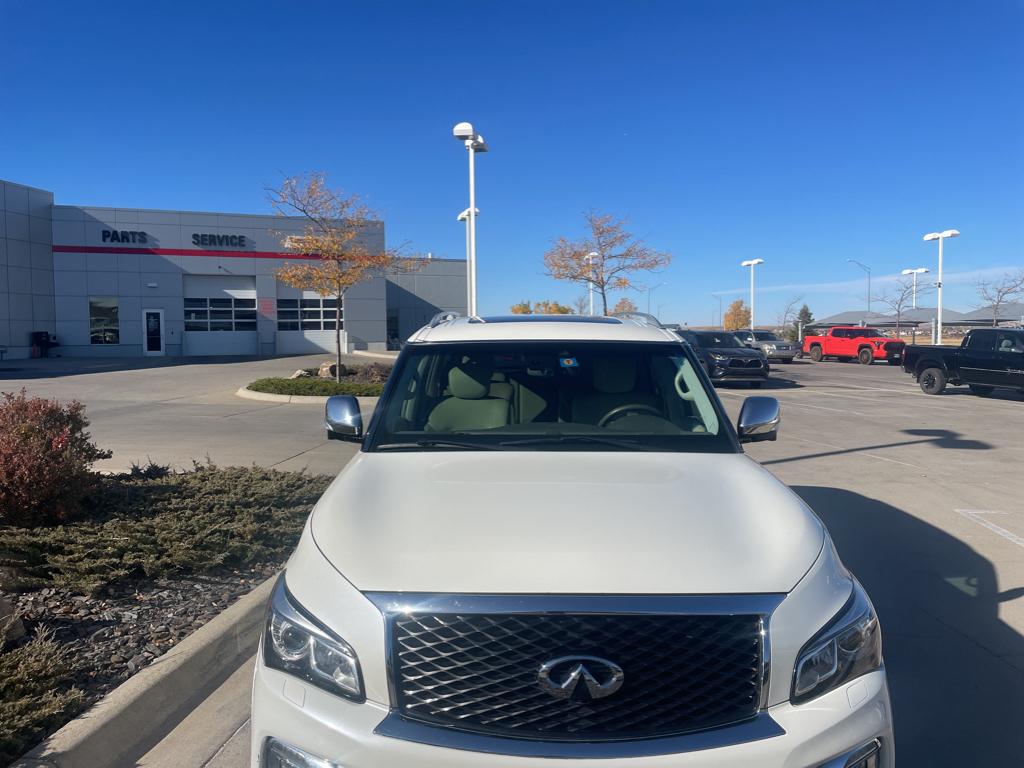 2017 INFINITI QX80