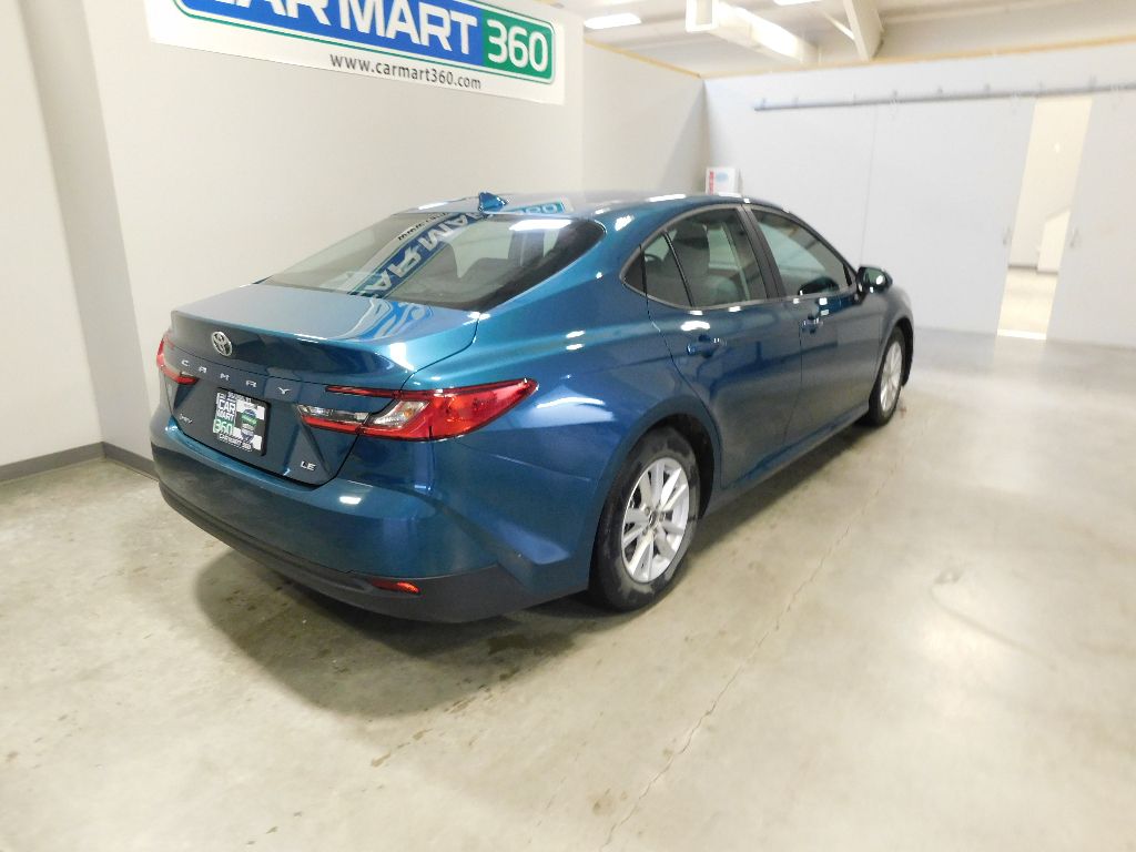 2025 Toyota Camry Hybrid