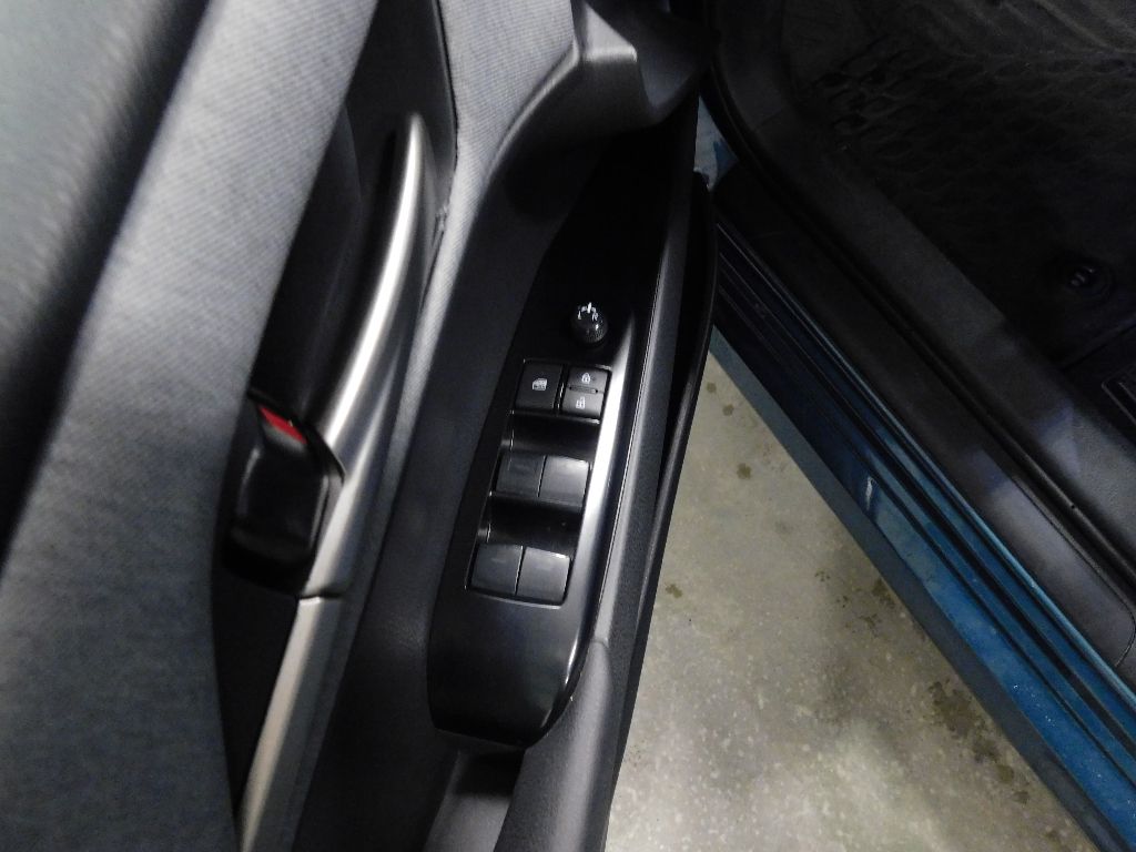 2025 Toyota Camry Hybrid