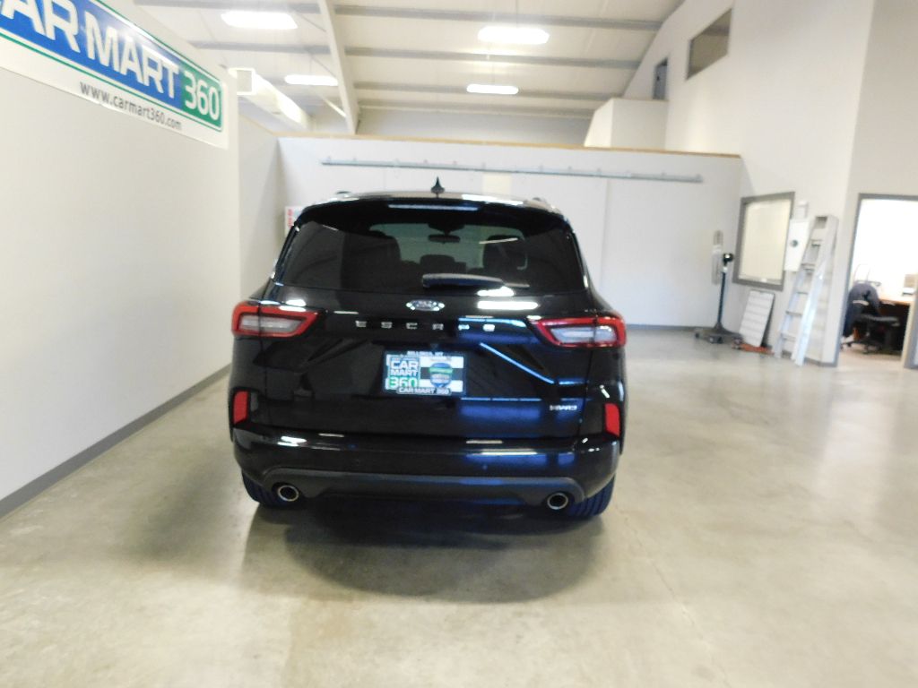 2023 Ford Escape