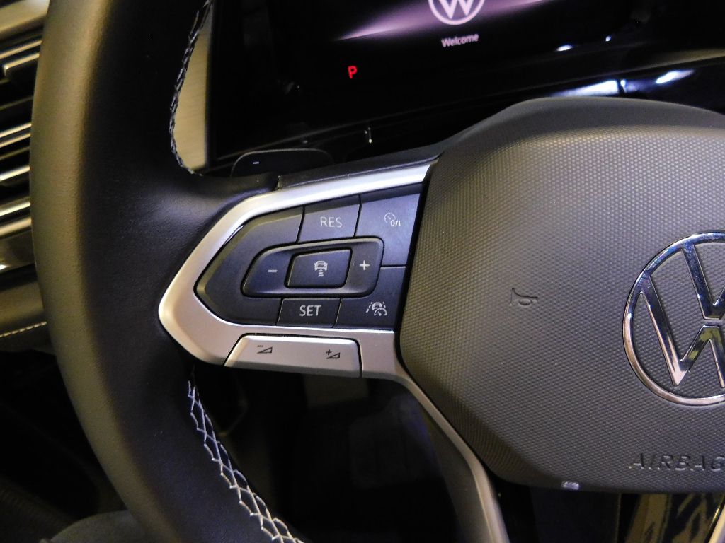 2025 Volkswagen Atlas Cross Sport