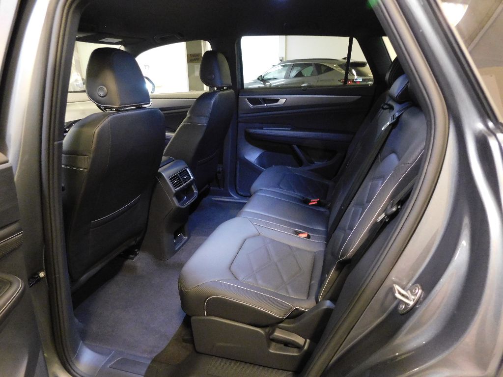 2025 Volkswagen Atlas Cross Sport