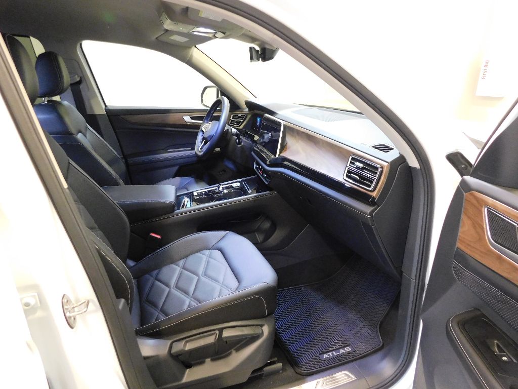 2025 Volkswagen Atlas