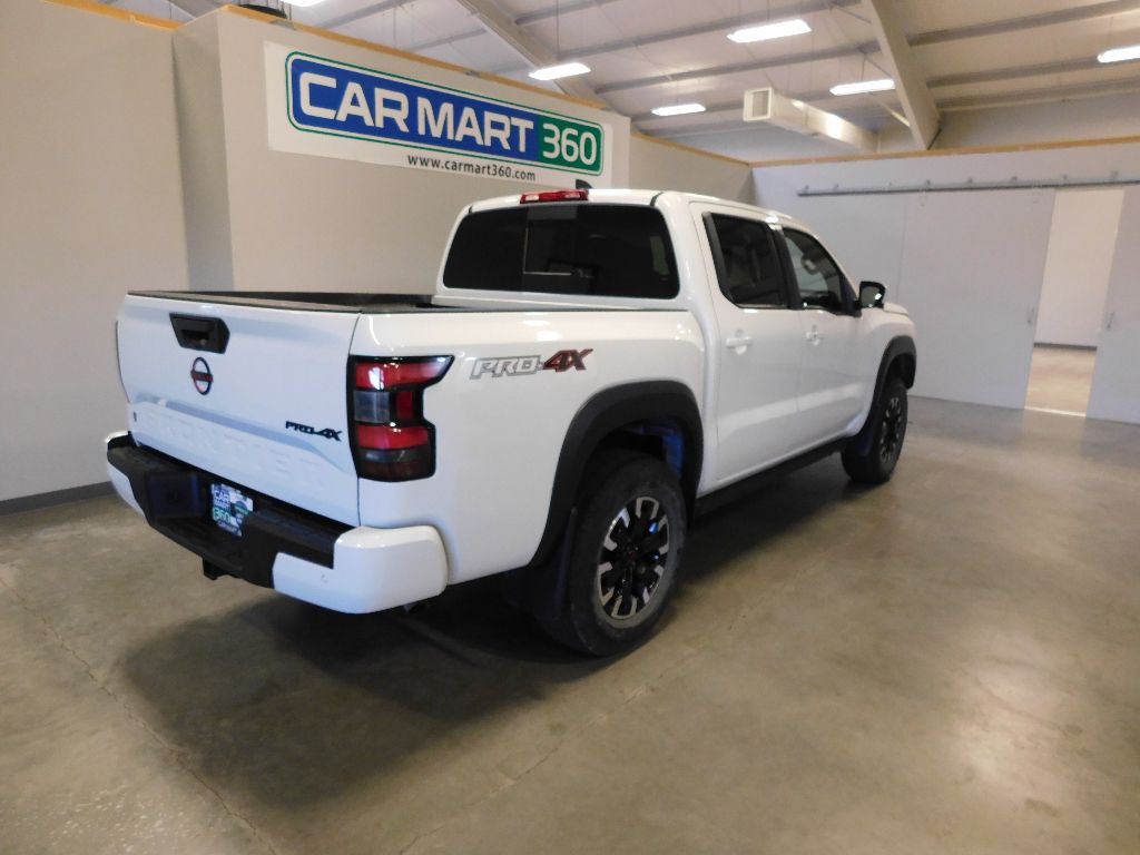 2024 Nissan Frontier