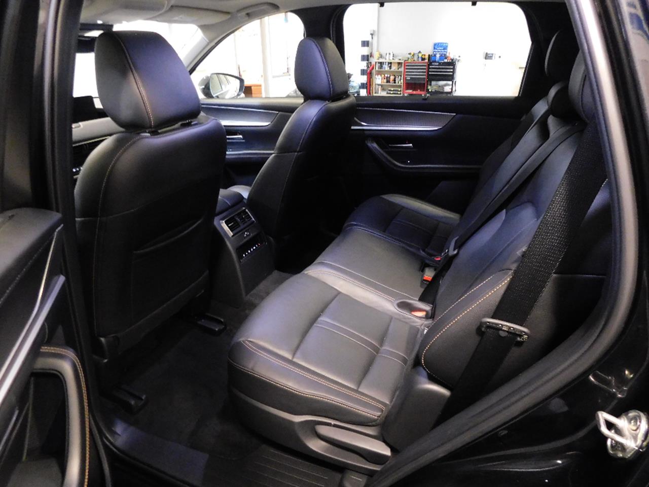 2025 Mazda CX-70 MHEV