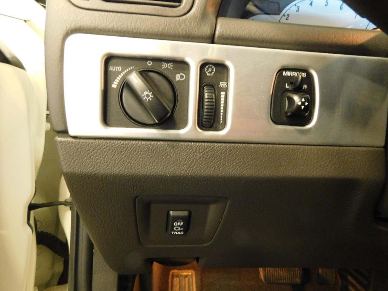 2002 Ford Thunderbird