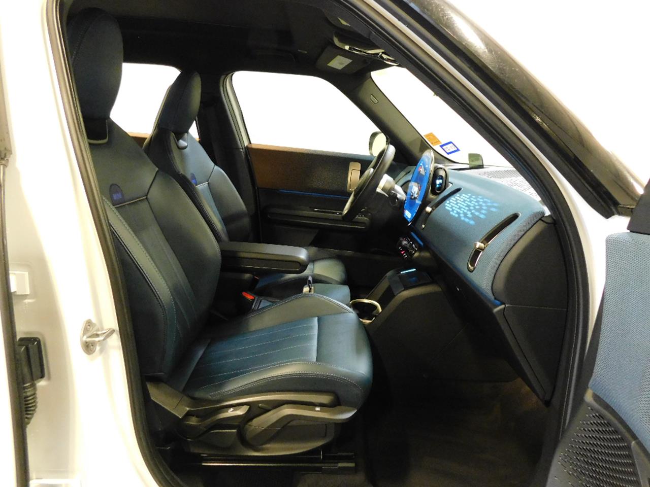 2025 MINI Countryman