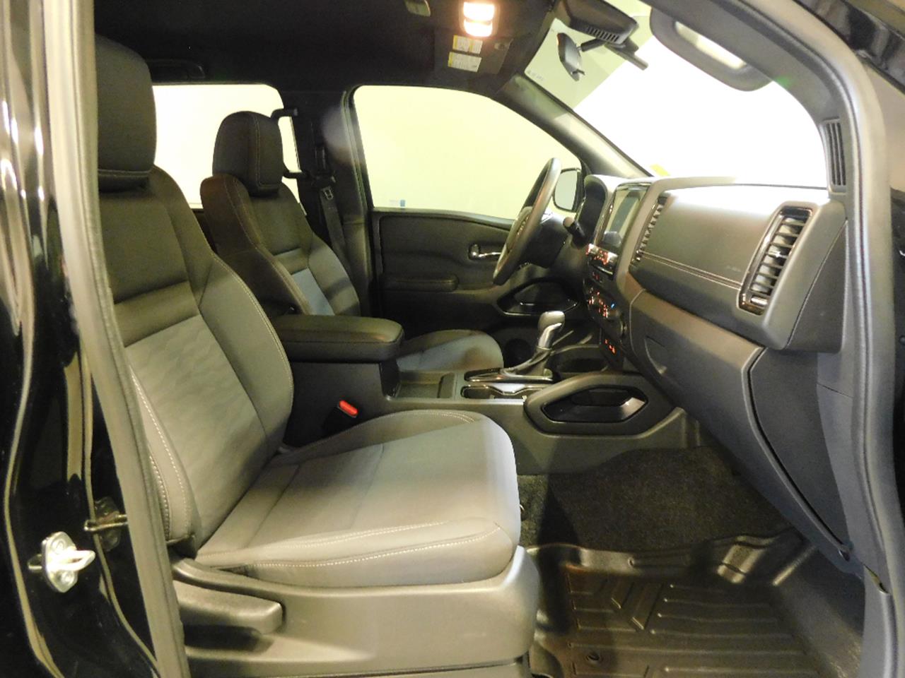 2023 Nissan Frontier